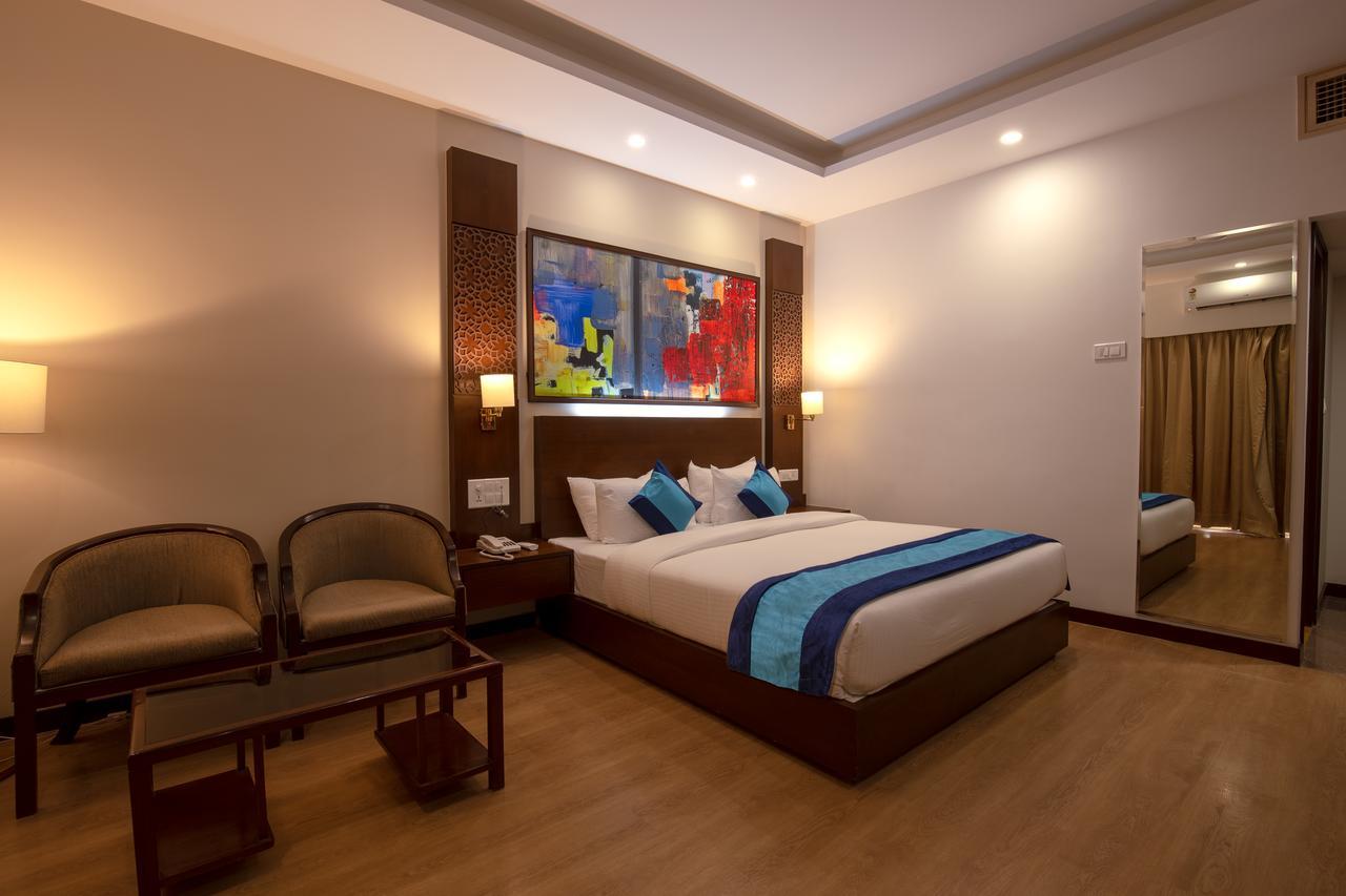 Mint Bundela Resort Κχατζουράχο Εξωτερικό φωτογραφία